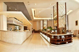 Buffet Trưa - Tân Sơn Nhất Hotel