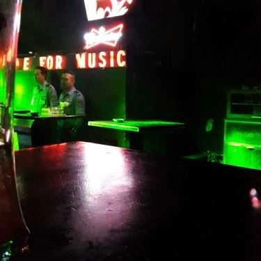Tổng hợp- Apocalypse Now Bar