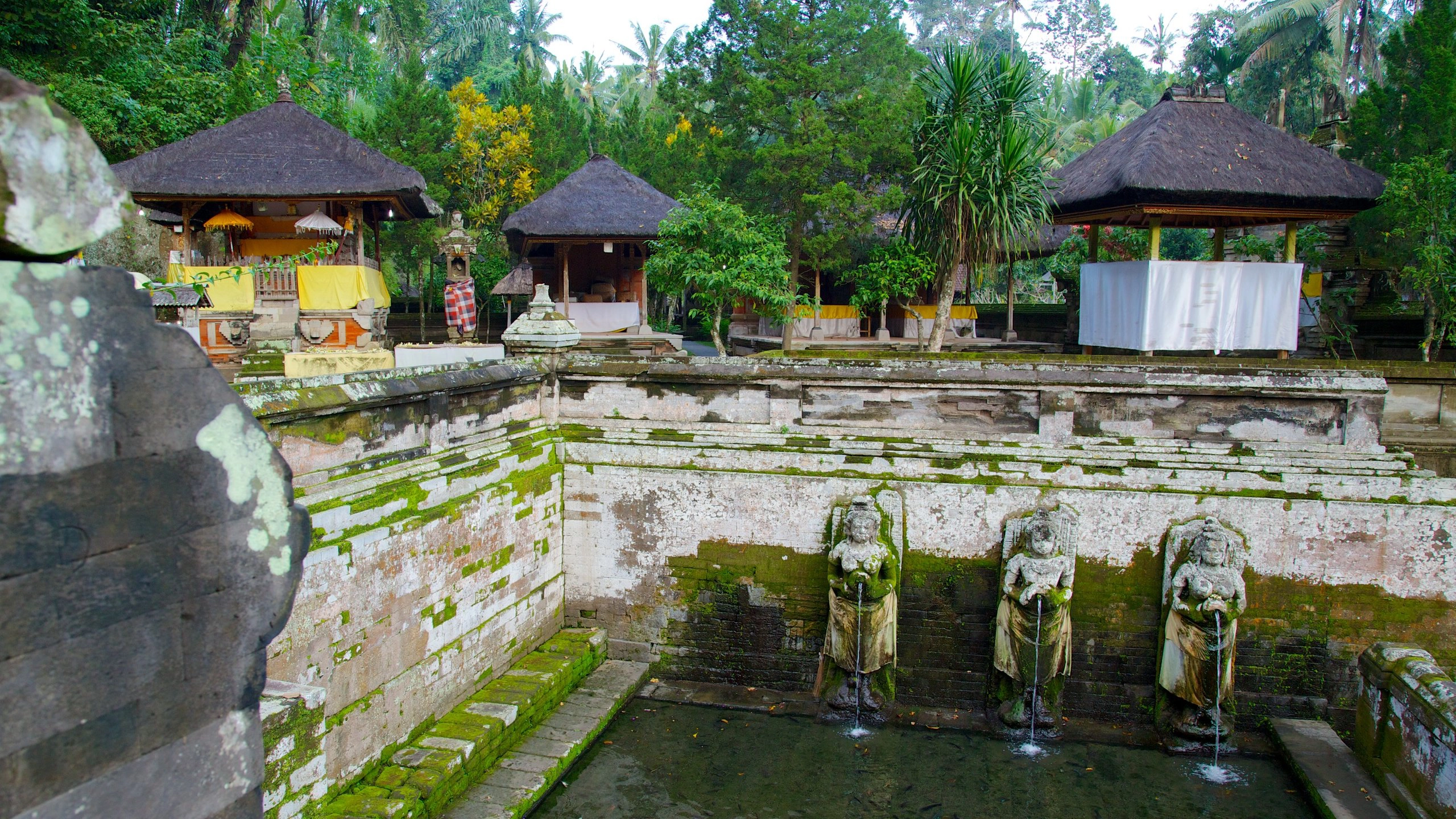 Đền Goa Gajah2-ivivu