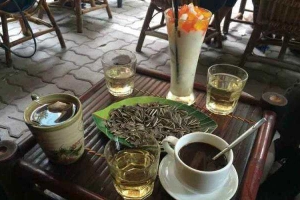 10 Cafe