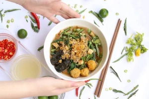 Quán Ăn 101 Quán - Bánh Đa Hải Phòng