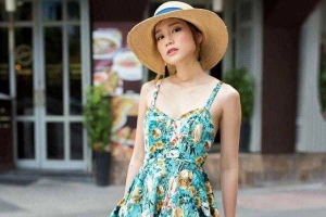 1990s' (Donna) - Lê Văn Sỹ
