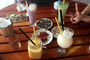2H Coffee & Juice