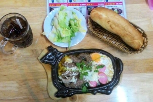 Quán Ăn 3 Con Bò - Bò Né
