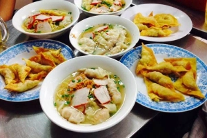 Quán Ăn Quán 311 Bis - Bột Chiên & Mì Sủi Cảo