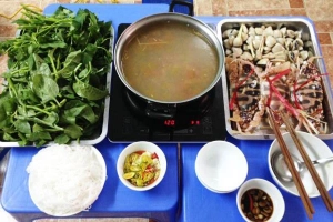 398 - Hải Sản & Lẩu Các Loại