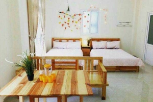 4 Quarters Homestay