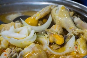 Quán Ăn 6 Vĩnh - Gà Hấp Hèm