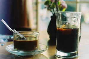 61 Cafe - Bát Sứ