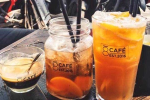 8 Cafe