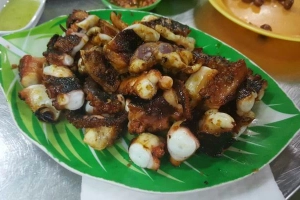 Quán Ăn 8 Râu - Bạch Tuộc Nướng