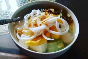 98 Cafe - Tỉnh Cầu