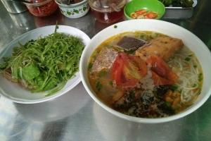 Quán Ăn 999 - Hủ Tiếu, Bánh Canh & Bún Riêu Cua