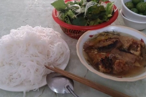 A Đây Rồi - Bánh Cuốn & Bún Chả Quạt