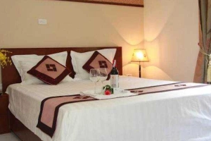 A Dong Hotel - Lương Ngọc Quyến