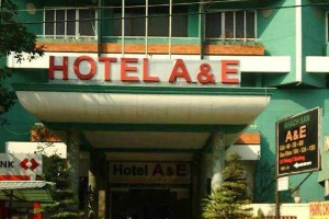 A & E Hotel - Lê Đức Thọ