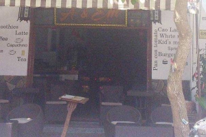 A & Em Cafe