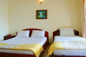 Á Lộc Hotel