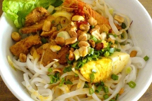 Quán Ăn A Quán Đất Quảng