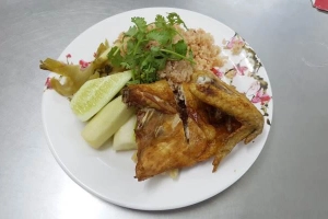 Quán Ăn A Thịnh - Cơm Gà Xối Mỡ
