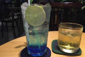 Akutik Cafe