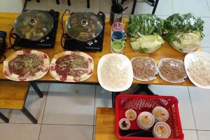 Quán Ăn Ẩm Thực 868 - Bún Bò Huế & Lẩu Truyền Thống