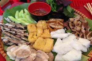 Quán Ăn Ẩm Thực Hà Thành - Bún Mẹt & Chè Phố Cổ