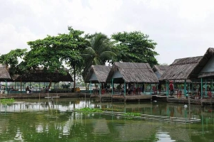 Quán Ăn Ẩm Thực Làng Tre - Cháo Bầu & Các Món Dân Dã