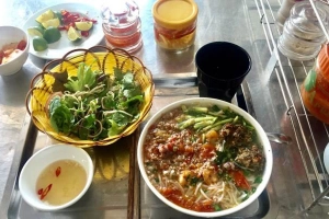 Ăn Sáng Minh Đức - Bún Hải Sản & Thập Cẩm