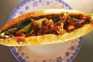 Ăn vặt Anh Ba - Bánh Mì Hội An