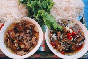 Ăn vặt Bà Huệ - Bún Chả