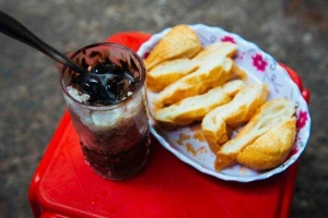 Ăn vặt Bà Tám - Cacao Đá & Bánh Mì - Lê Thị Trung
