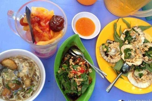 Ăn Vặt Ba Tròn - Phan Xích Long
