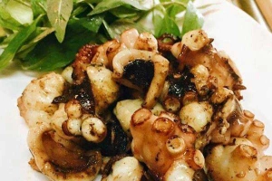 Ăn vặt Bạch Tuộc Nướng - Quán Nướng 93