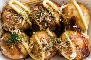 Ăn vặt Bánh Bạch Tuộc & Bánh Gạo - Chợ 200