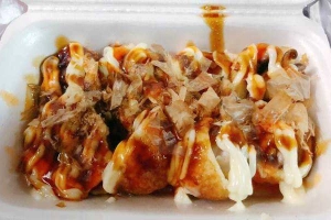 Ăn vặt Bánh Bạch Tuộc & Trà Đào Hạt Chia