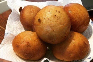 Ăn vặt Bánh Bao Chiên - Nguyễn Khoái