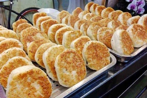 Ăn vặt Bánh Bao Chiên Nước Đài Loan - Hòa Bình