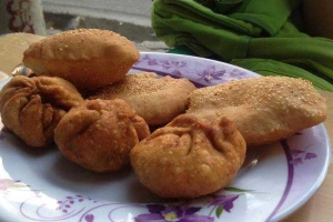 Ăn vặt Bánh Bao Chiên - Vũ Bảo