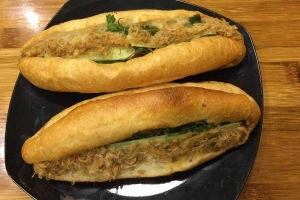 Ăn vặt Bánh Bao Cô Lan