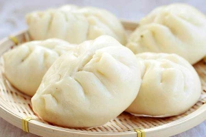 Ăn vặt Bánh Bao Như Loan - Nguyễn Ái Quốc