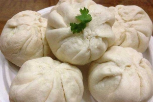 Ăn vặt Bánh Bao Ông Trừ - Hoàng Diệu