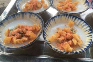 Ăn vặt Bánh Bèo Chén Miền Trung