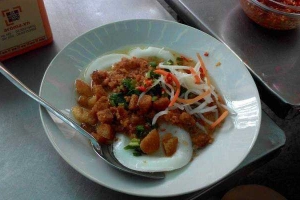 Ăn vặt Bánh Bèo Nhân Tôm Thịt - Huỳnh Đình Hai