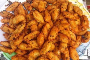 Ăn vặt Bánh Bột Cay - Bế Văn Đàn