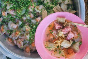 Ăn vặt Bánh Bột Lọc - Bờ Sông Hoài