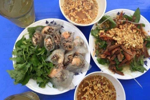 Ăn vặt Bánh Bột Lọc & Nộm Bò Khô - Thành Công