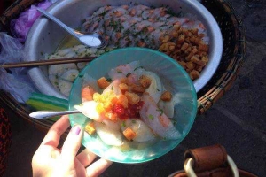 Ăn vặt Bánh Bột Lọc - Trần Phú