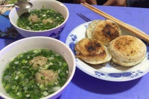 Ăn vặt Bánh Căn Bà Liễu
