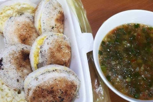 Ăn vặt Bánh Căn Cô Hương